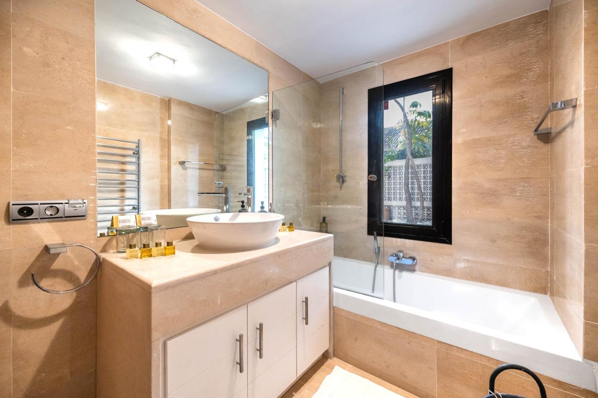 Vacation Marbella I Villa La Cabane, Prestige, Heated Pool, 300M To The Beach Екстер'єр фото